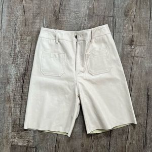 NWOT ENTRO faux leather trouser short